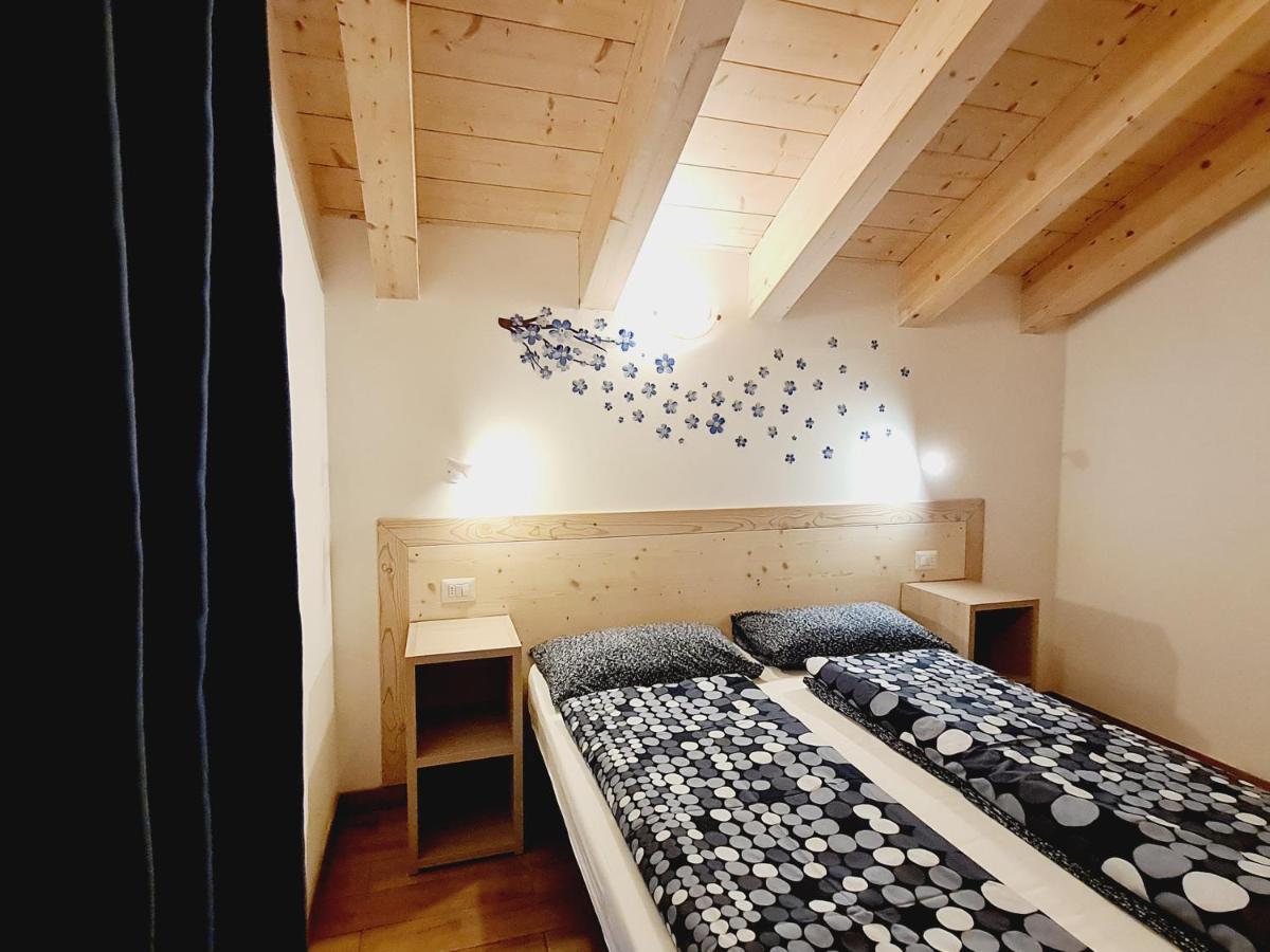 Chalet Selva Isolaccia Bagian luar foto