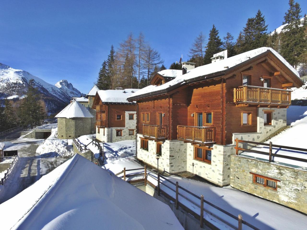 Chalet Selva Apartment Isolaccia Bagian luar foto